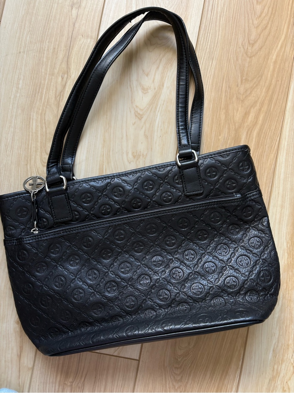 Black Quilted Embossed Leather Shoulder Bag 3 Sections Classic Wardrobe Staple